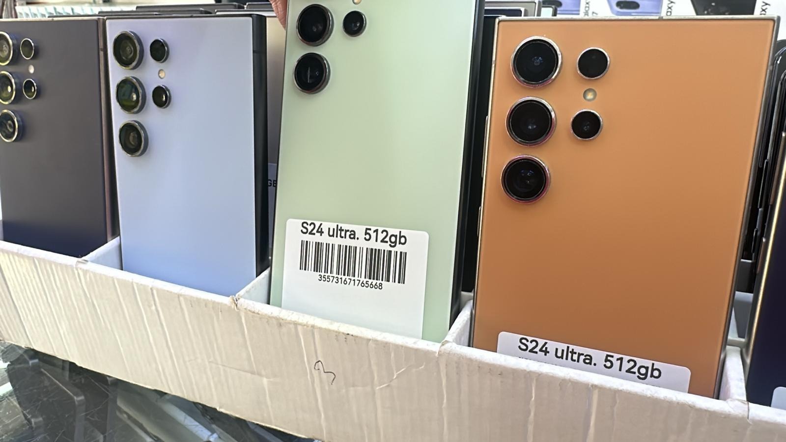 Samsung Galaxy S24 Ultra 512GB Grade A for €520 each