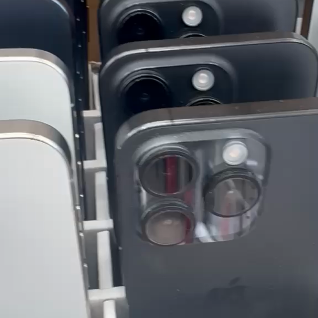 150x Apple iPhone 15 Pro 128GB Original Grade A Trade Selection