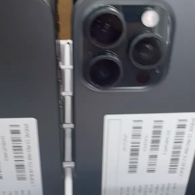 100x Apple iPhone 15 Pro Max 512GB Grade A Bulk Selection